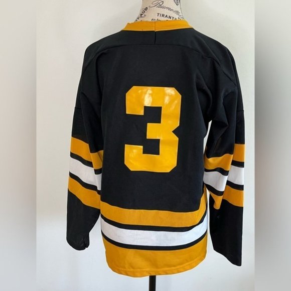 Junior size small/medium. Vintage Bobby Orr Jersey, distressed logo (0127) - Picture 4 of 5